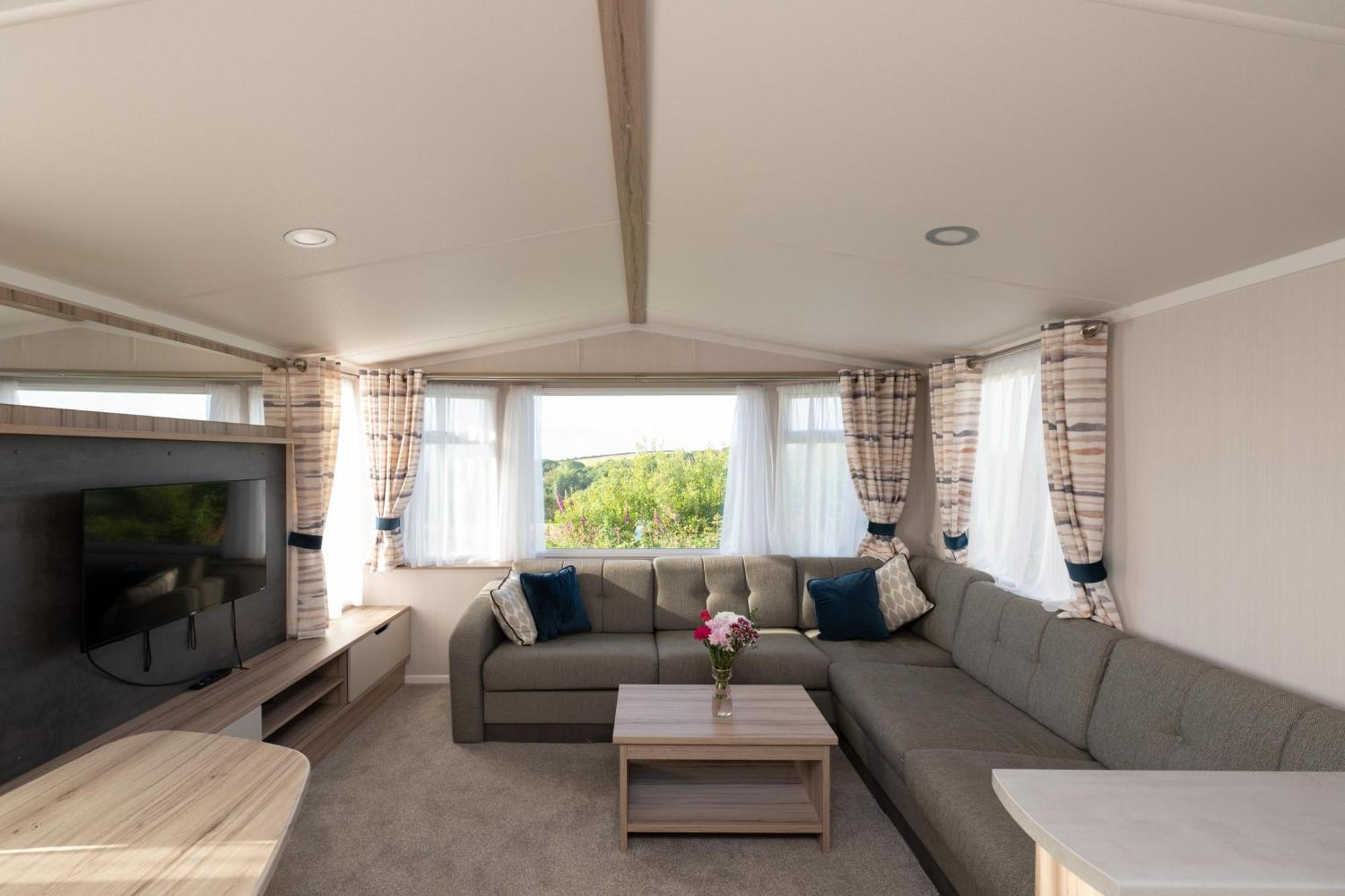 Tencreek Holiday Park Looe Exteriör bild